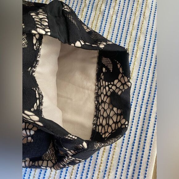 Diane von Furstenberg Womens Sz 2 Black Shany Romper Lace Shorts Pockets - Picture 10 of 14